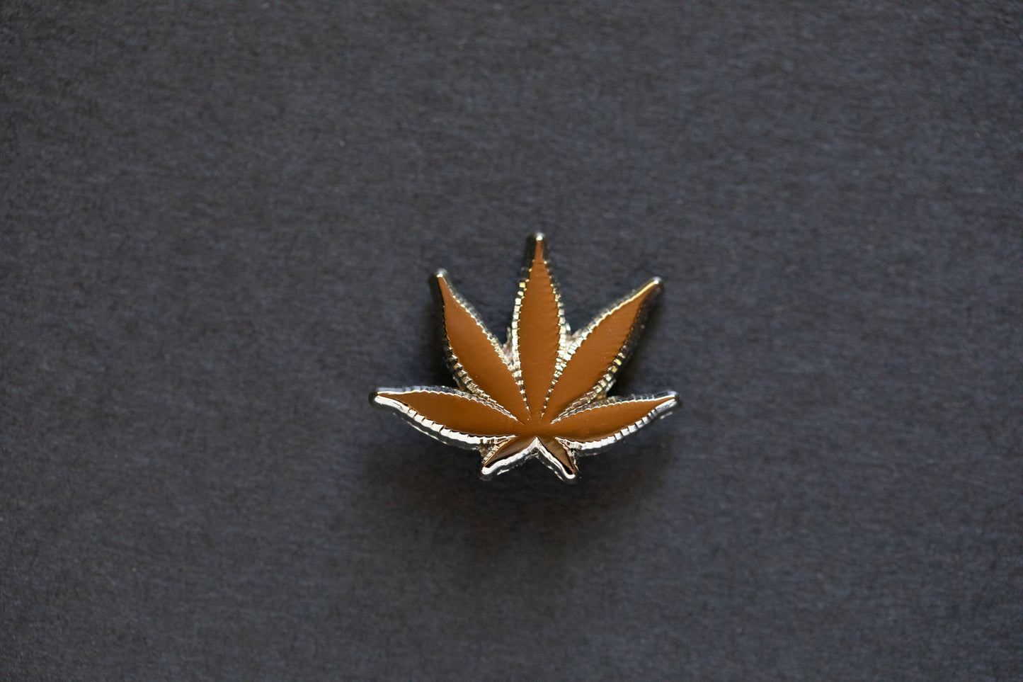 Gold Die Struck Pot Leaf Lapel Pin 0.75" Inch